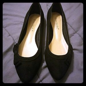 Black flats